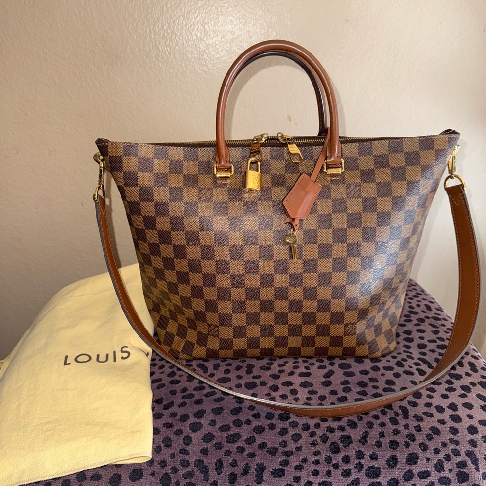 Louis Vuitton Damier Ebene Tote